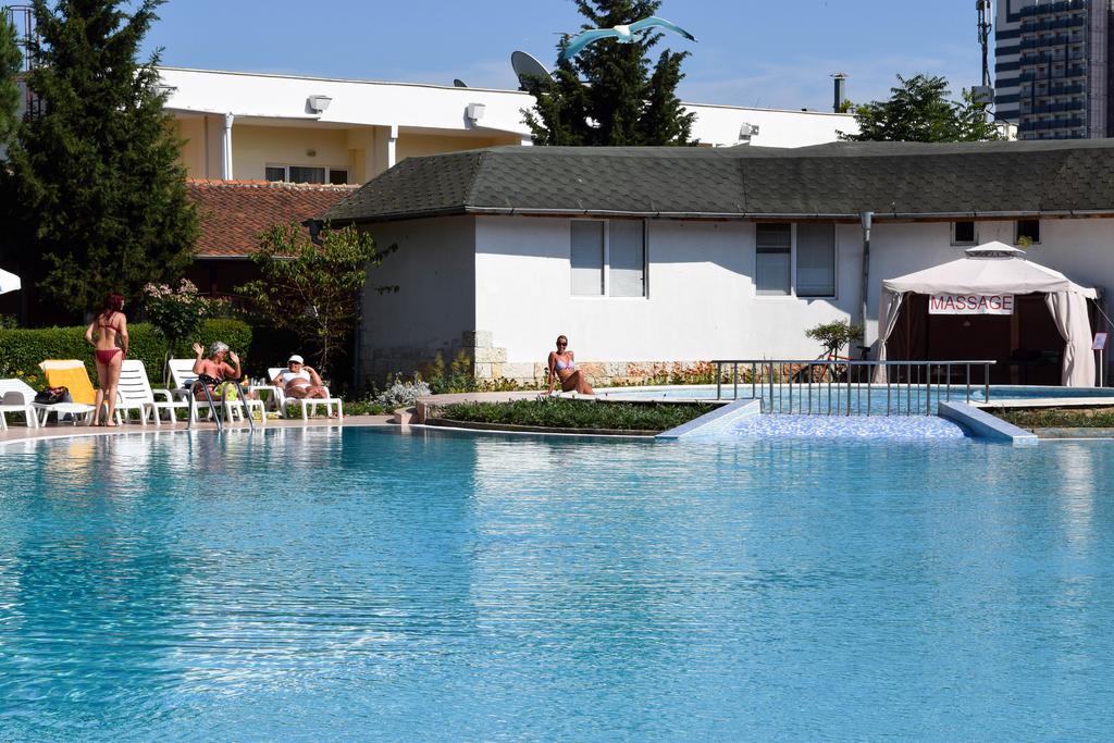 Balaton Hotel Napospart Kültér fotó