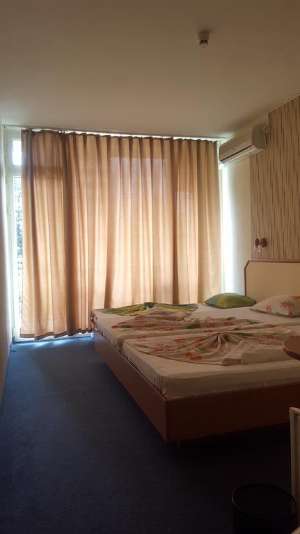 Balaton Hotel Napospart Kültér fotó